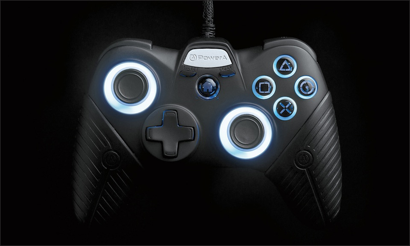 Illustration for article titled The FUS1ON Pro Gaming Controller Makes My Tiny Xbox Thumbsticks Feel Sad and Insignificant
